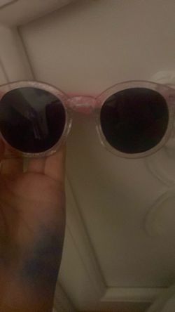 Round Sunglasses Pink Clear Frame