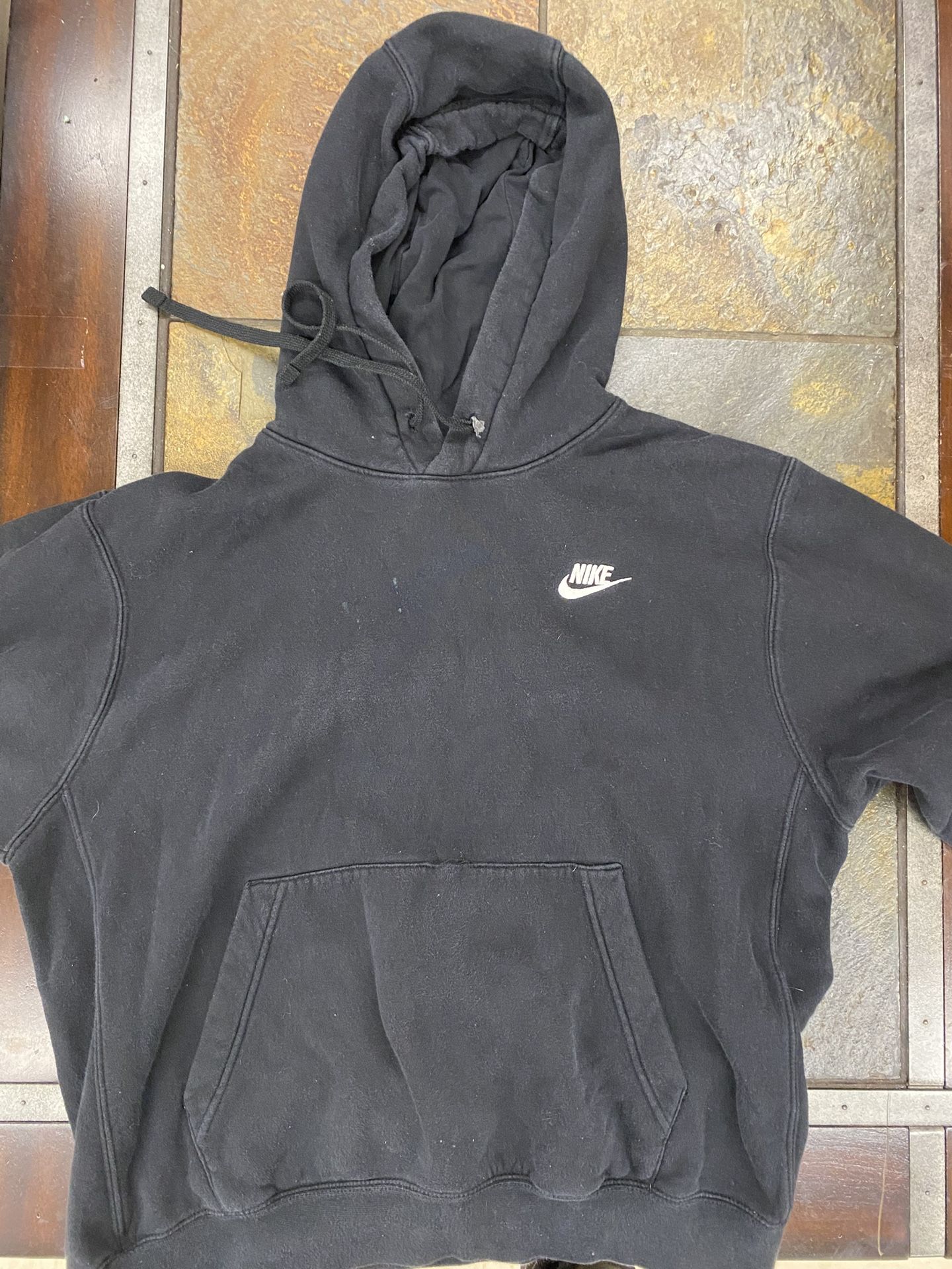 Nike black sweatshirt M