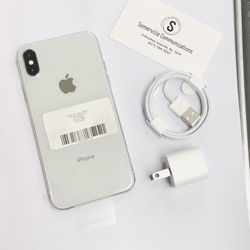 Factory unlocked iPhone x 256gb, excellent conditions store warranty