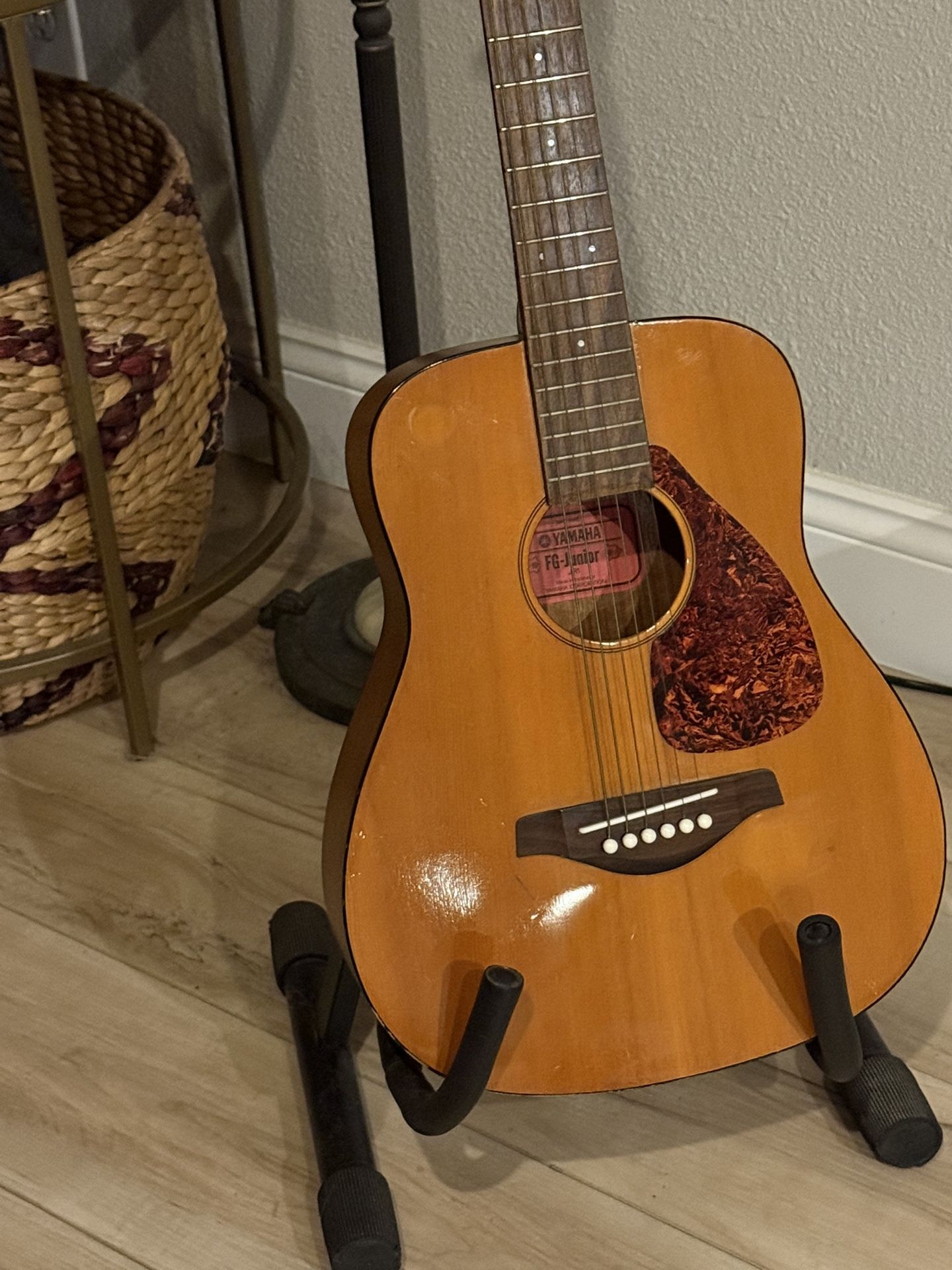 Yamaha FG-JUNIOR