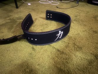 Strength shop USA lever lifting belt