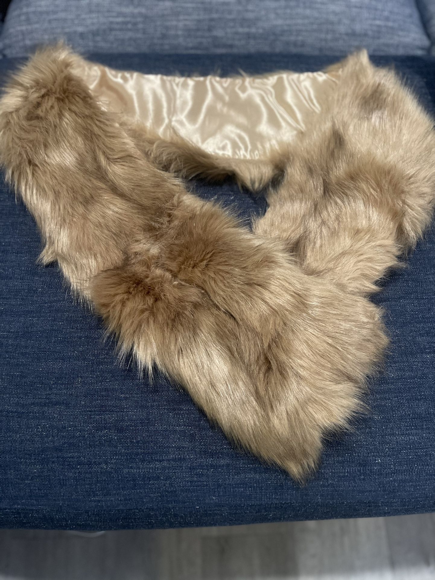 Beautiful Fur Shawl (only Used Once )