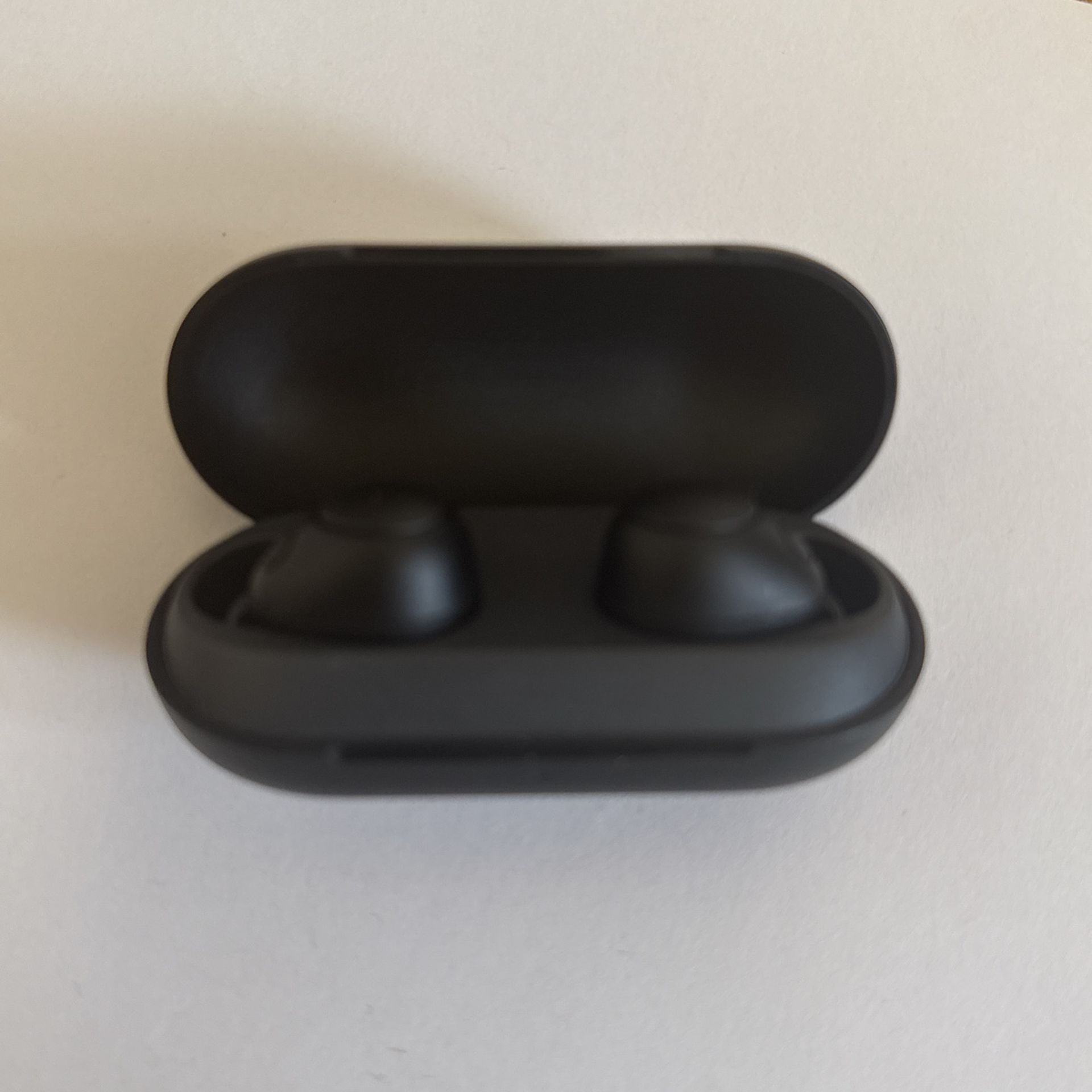 Used Sony WF-C700N Noise Cancelling Wireless Earbuds - Black