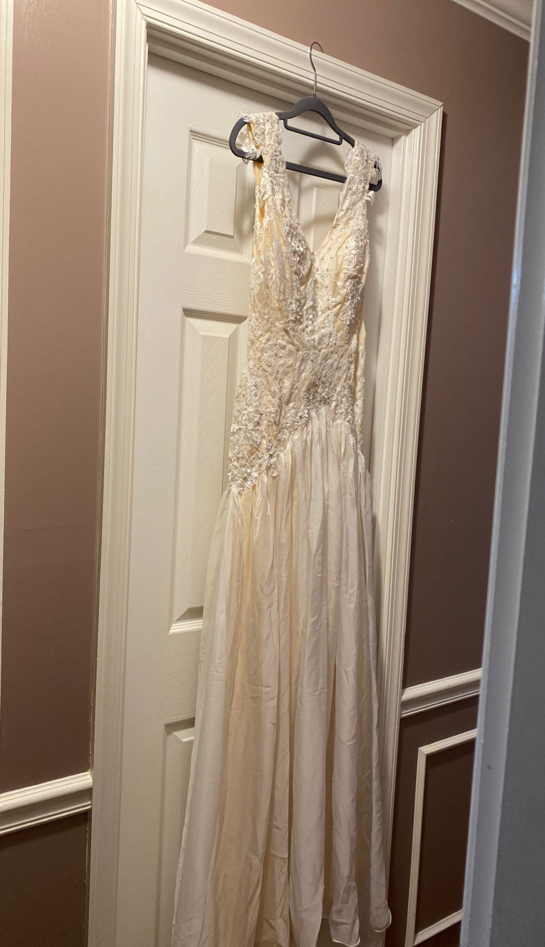 Ivory Formal/Wedding/Bridal Dress/Gown - NEW w/ Tags