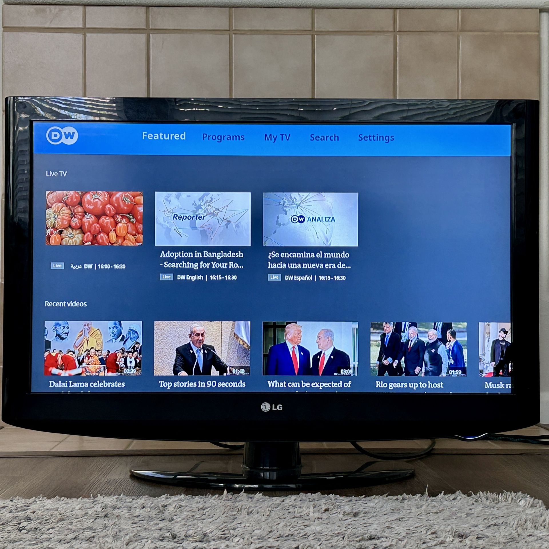 37-inch LG LED TV with Roku streaming box, please read description