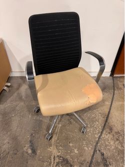 Used office Chairs