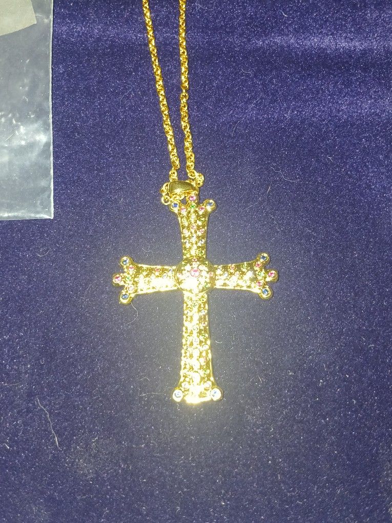 Elizabeth Taylor Simulated Gemstone Cross Pendant W/chain