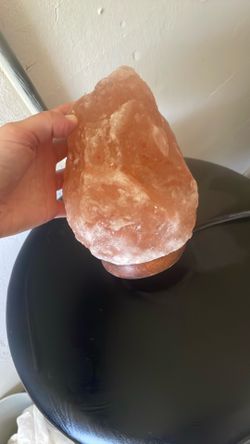 Small salt lamp