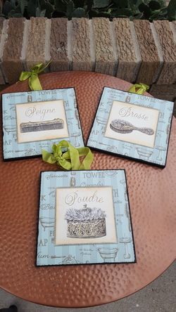 Parisian powder room plaques