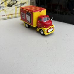 Matchbox Coca-Cola 1948 GMC Toy Truck