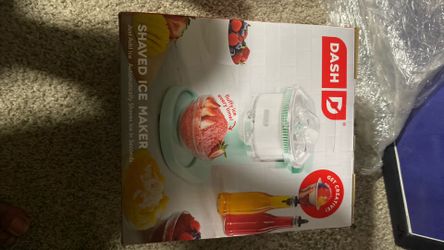 Dash Shaved Ice Maker