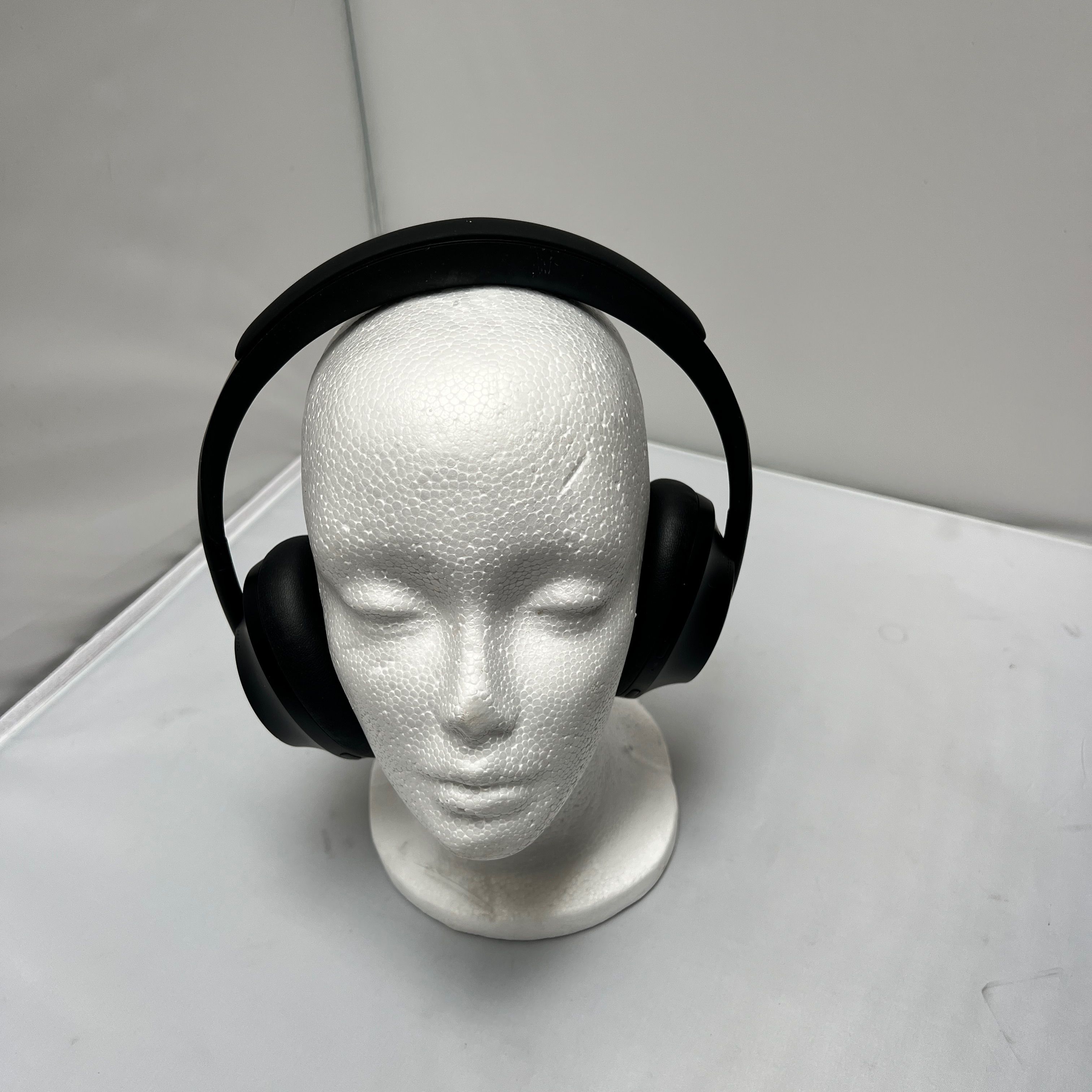 Bose - Headphones 700 Wireless Noise Cancelling - Black