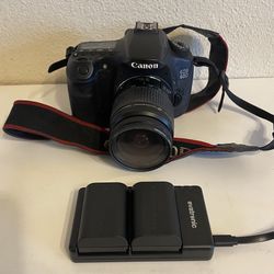 USED CANON EOS60D LENS EF-S 28-80ｍｍ 1:3.5-5.6 Lens 2 New Batteries W/charger