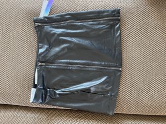 Tinseltown Leather Skirt 