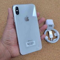 iPhone X,  Factory Unlocked,  Excellent Condition.  Like New 