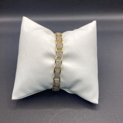 14KT Gold Diamond Bracelet
