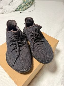 Adidas Yeezy Boost 350 V2 Black Non-reflective Size 9
