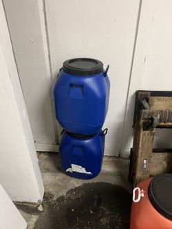 Empty 10 GAL Container With Lid