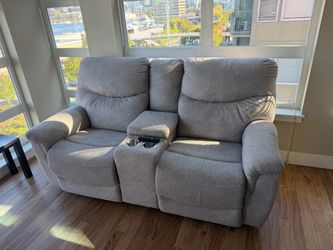 2 seat electric recliner couch