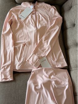 LULULEMON SETS
