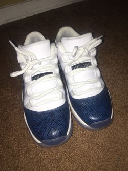 Air jordan retro 11 low snakeskin gs