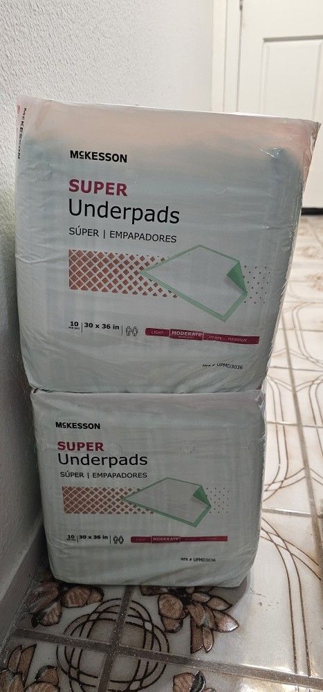 DIAPER UNDER PADS.ROPA INTERIOR