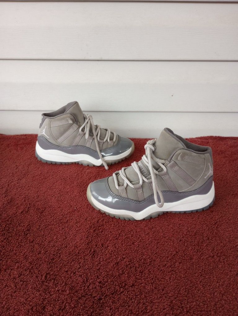 Nike Air Jordan 11 Retro Cool Grey Kid's Size 11C 378039–005 Sneakers Shoes