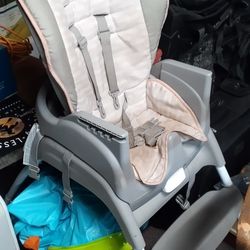 Ingenuity Trio Foldaway Highchair 