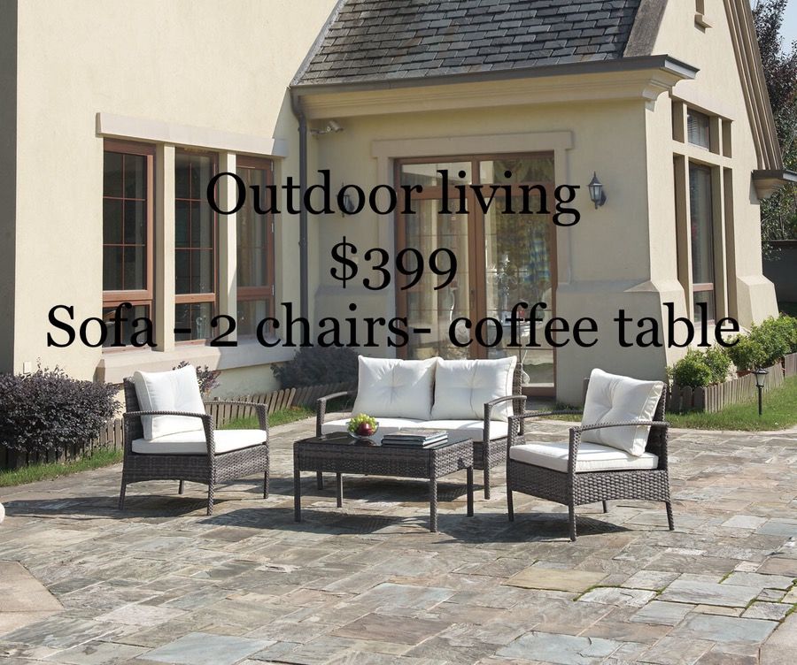 Table and 2 chairs and coffee table