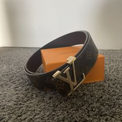 Louis Vuitton Belt 