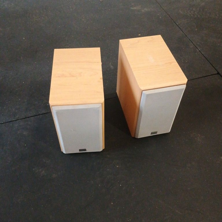 Onkyo D-N5TX Bookshelf Speakers