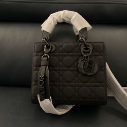 New UltraMatte Cannage Pattern Crossbody/ HandBag Black 