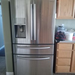Samsung Refrigerator 