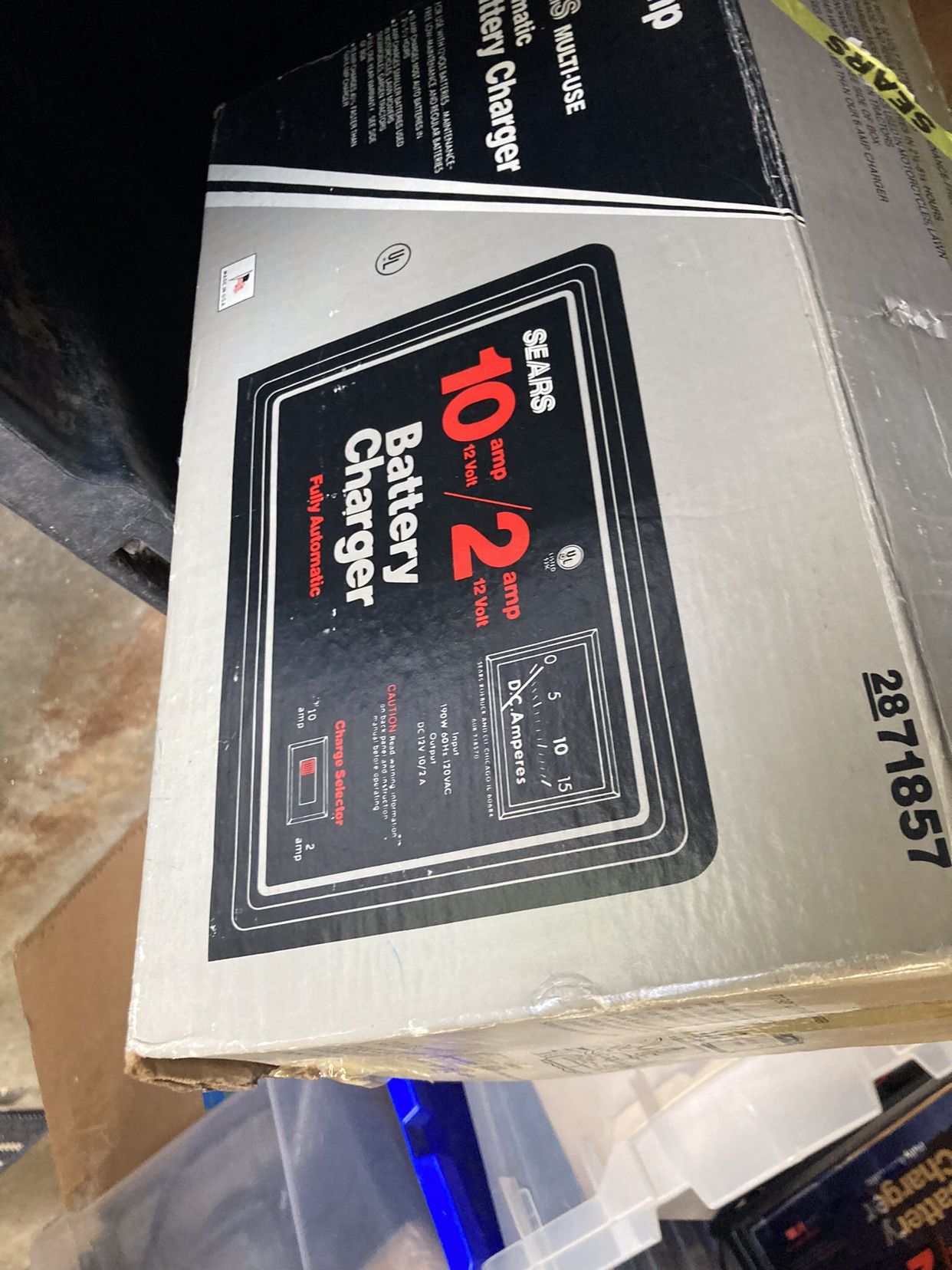 Sears 10/2 Amp Automatic Battery Charger for 12v Batteries