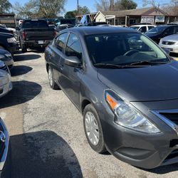 2017 Nissan Versa
