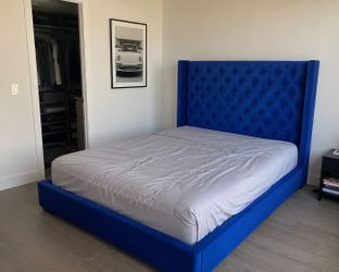 King bed frame