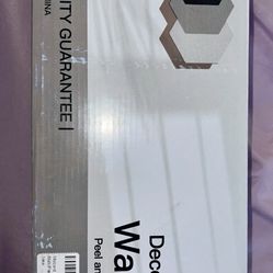 Decorative Wall Tile Peel & Stick Gray White Marble-Look Rectangle