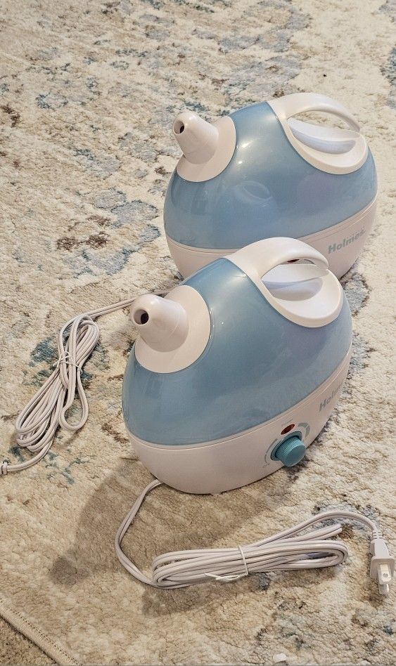 2 Never Used Holmes Humidifiers