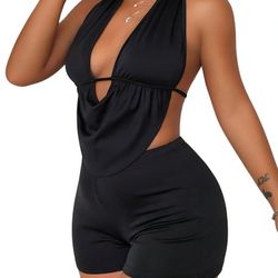 Gorgeous  2 Piece Outfit Set/ Medium/ New/ $20 Cash Only/ Blue Diamond & Rainbow