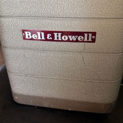 Bell &howell Projector 
