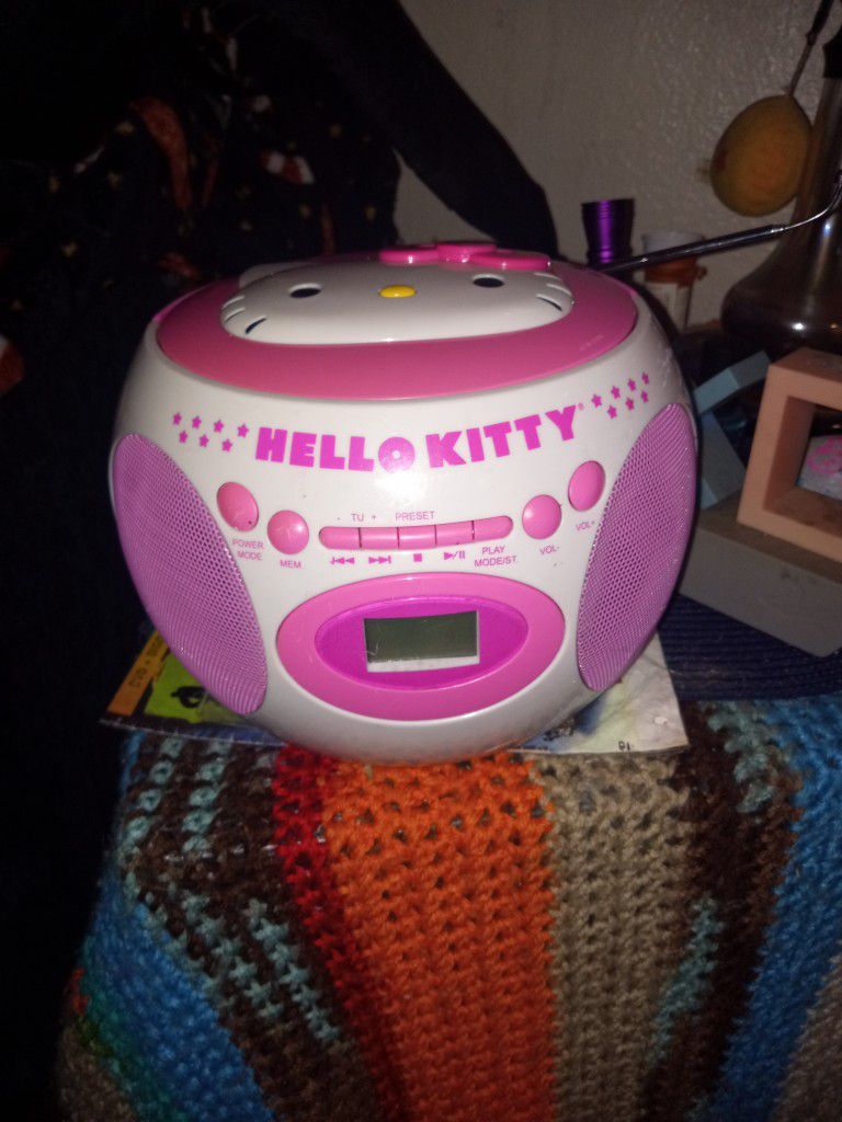 Hello Kitty Boom Box