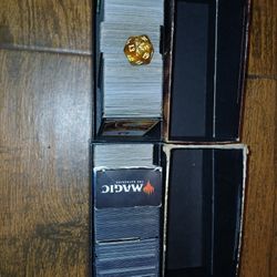 MAGIC THE GATHERING CARDS.