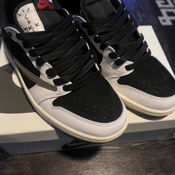 Jordan 1 Retro Low OG SP Travis Scott Olive
