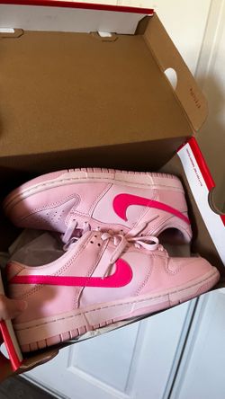 Pink Nike dunks