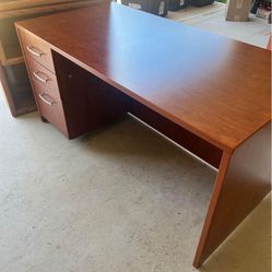Beautiful Cherry Solid Wood Desk