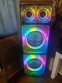 Pioneer speaker