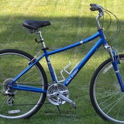 RALEIGH 4.0 - HYBRID COMFORT BIKE - MEDIUM FRAME - TUNED