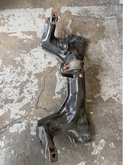 92-95 Eg sub frame