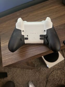 Xbox elite series 2 controller