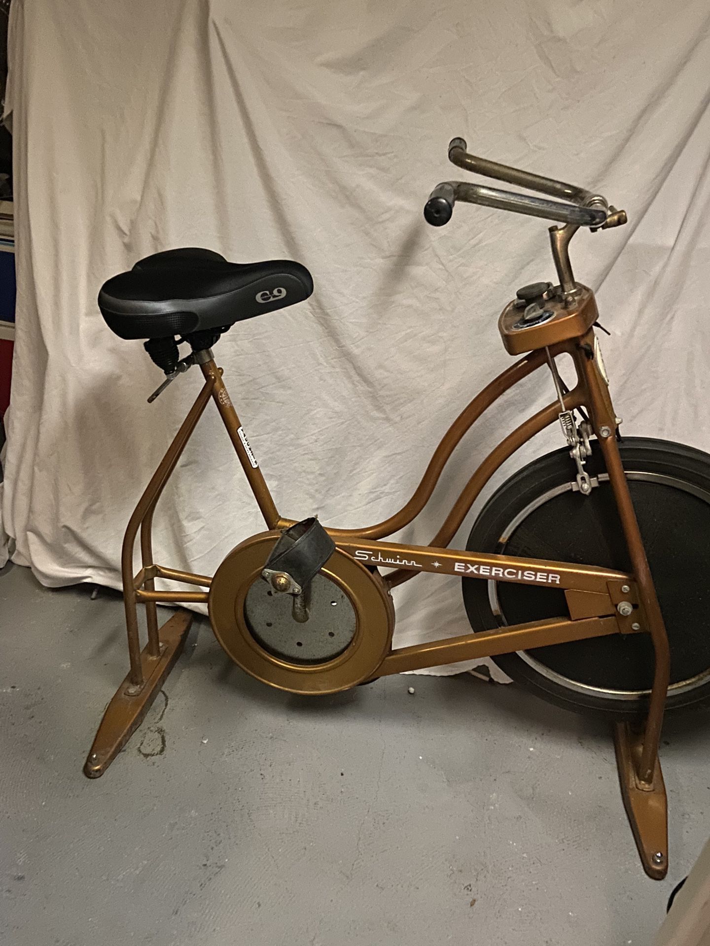 Excercise Bike vintage Schwinn 